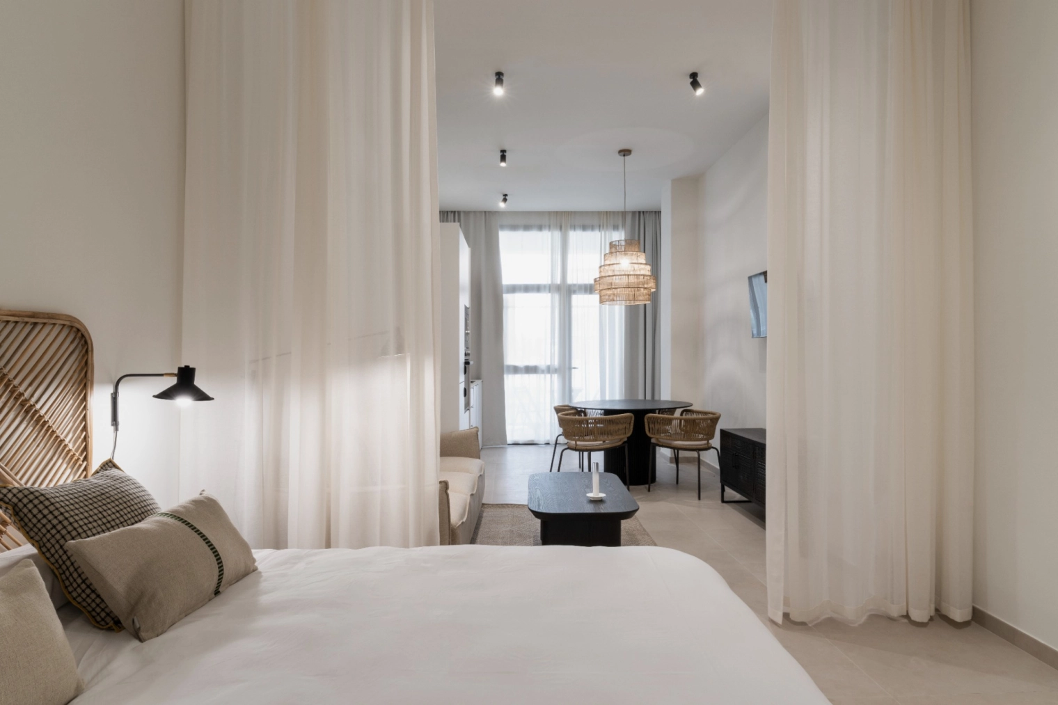 Studio base turi uesticas en jm haro 21