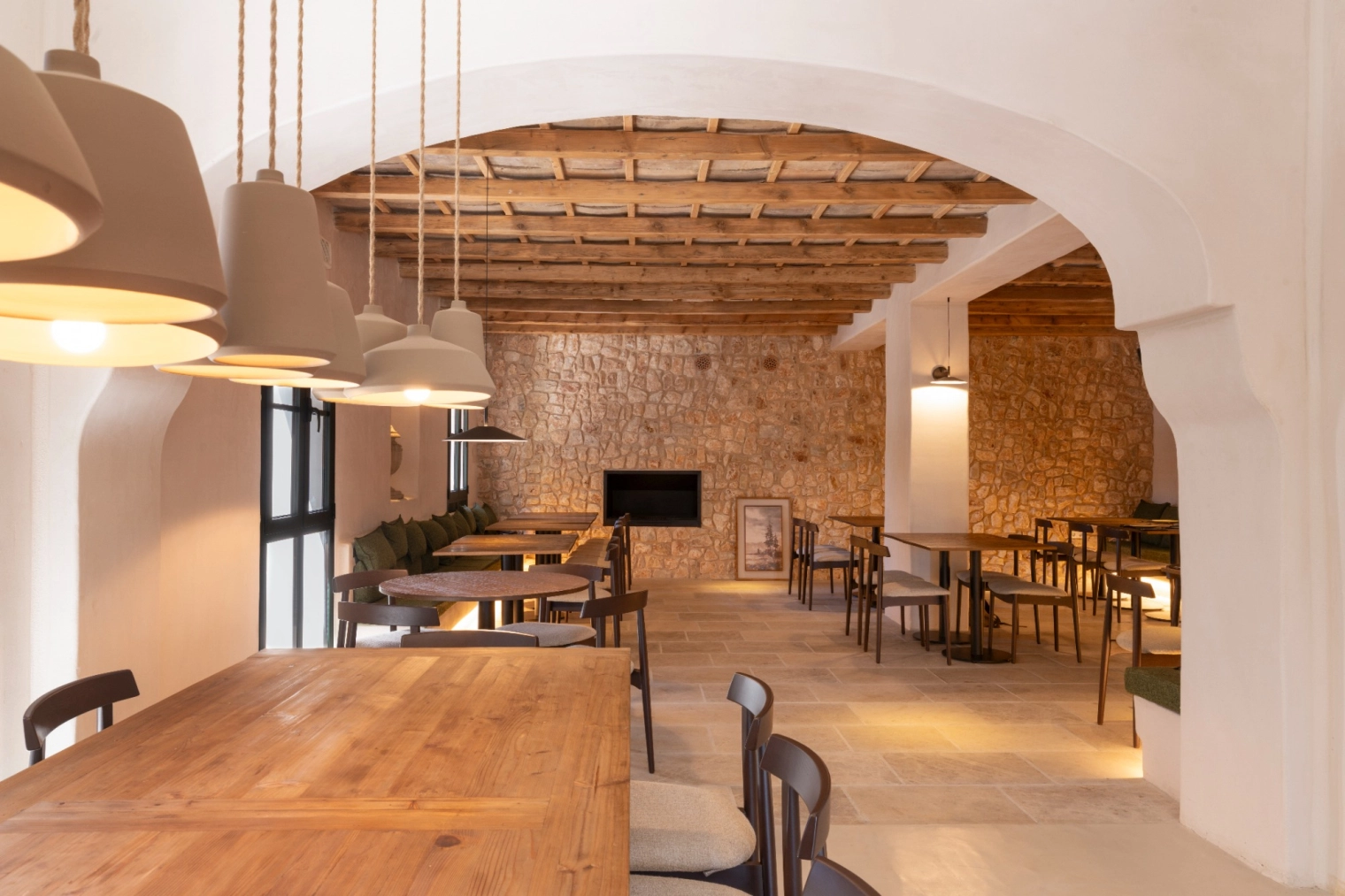 Studio base restaurante farini 36