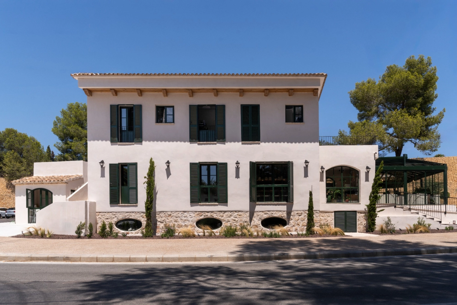 Studio base restaurante farini 50